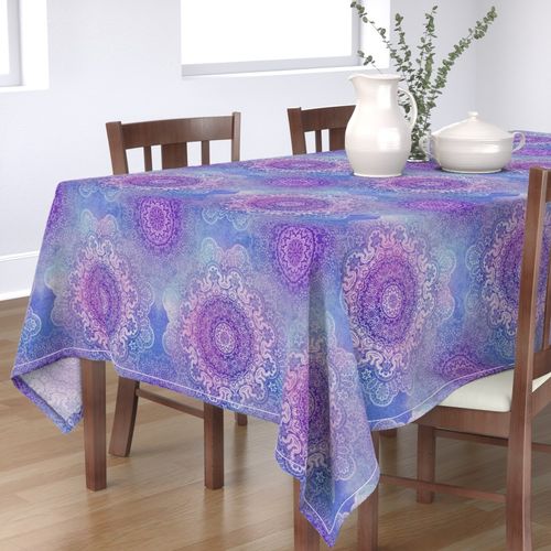 HOME_GOOD_RECTANGULAR_TABLE_CLOTH