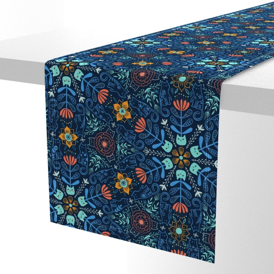 HOME_GOOD_TABLE_RUNNER