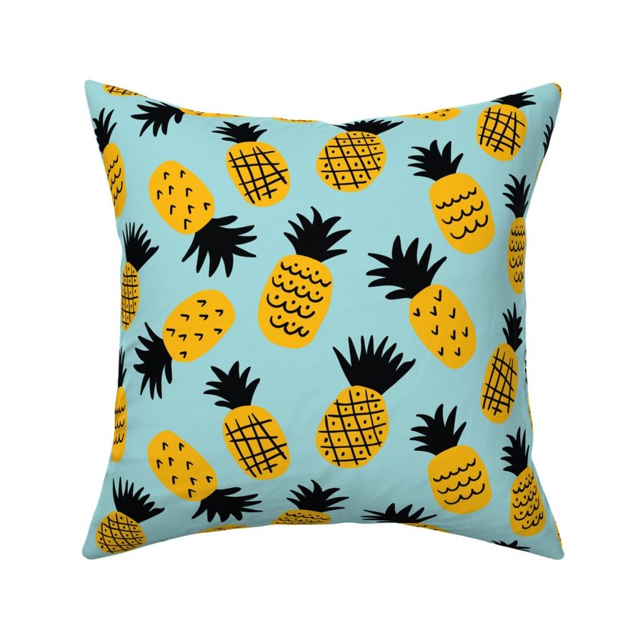 HOME_GOOD_SQUARE_THROW_PILLOW