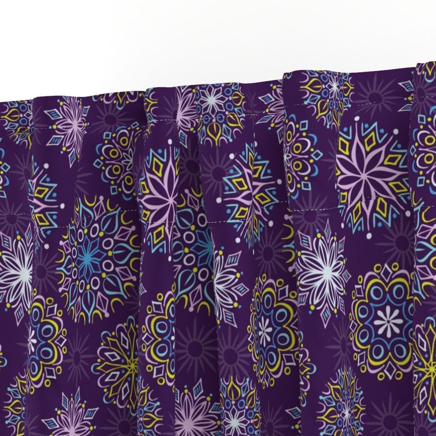 HOME_GOOD_CURTAIN_PANEL