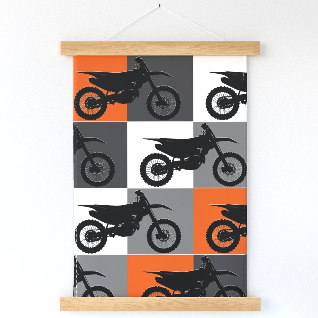 Team Orange Checker Silhouette KTM 