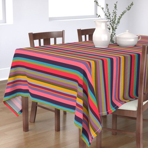 HOME_GOOD_RECTANGULAR_TABLE_CLOTH