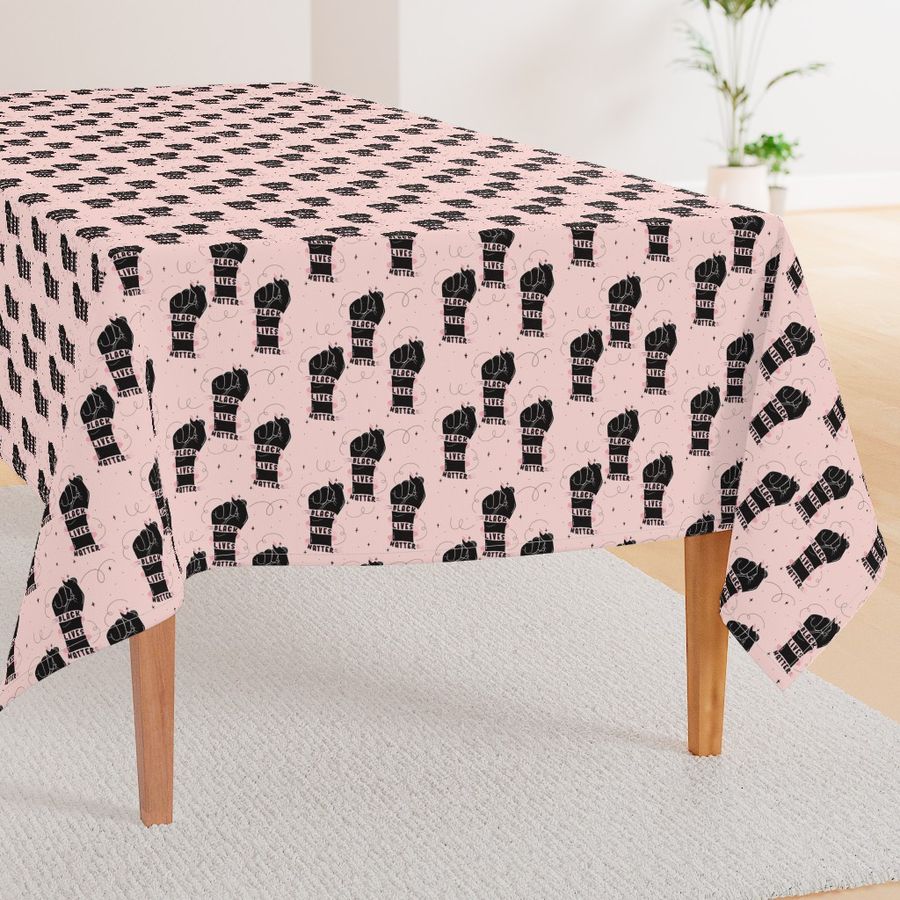 HOME_GOOD_RECTANGULAR_TABLE_CLOTH