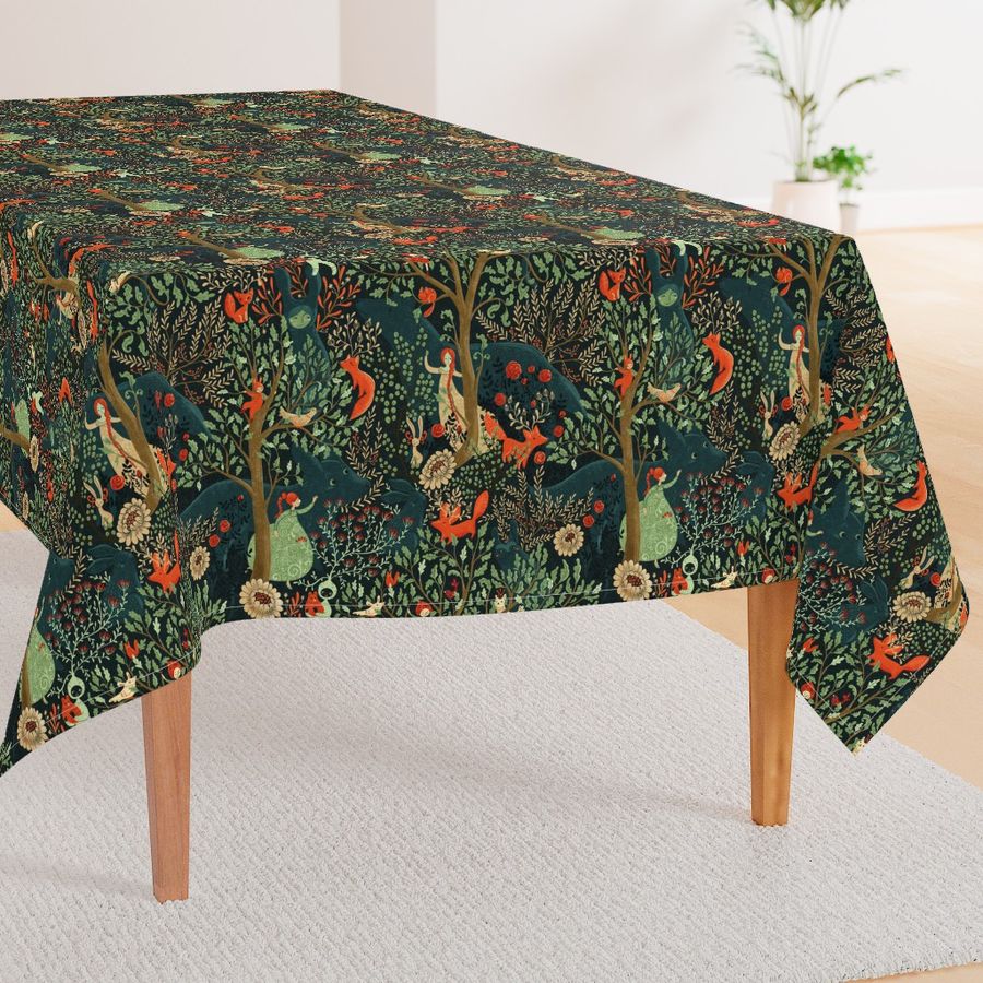 HOME_GOOD_RECTANGULAR_TABLE_CLOTH