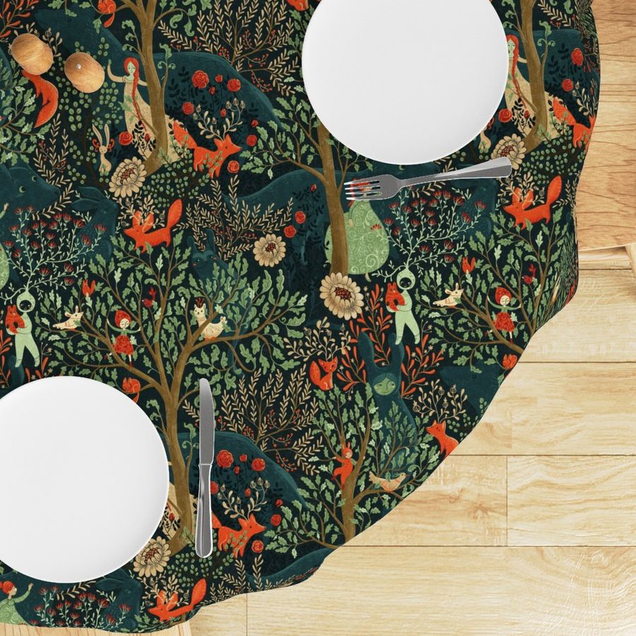 HOME_GOOD_ROUND_TABLE_CLOTH