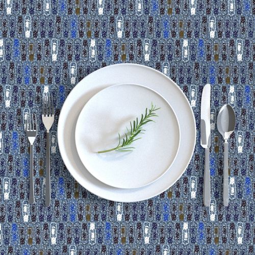 HOME_GOOD_RECTANGULAR_TABLE_CLOTH