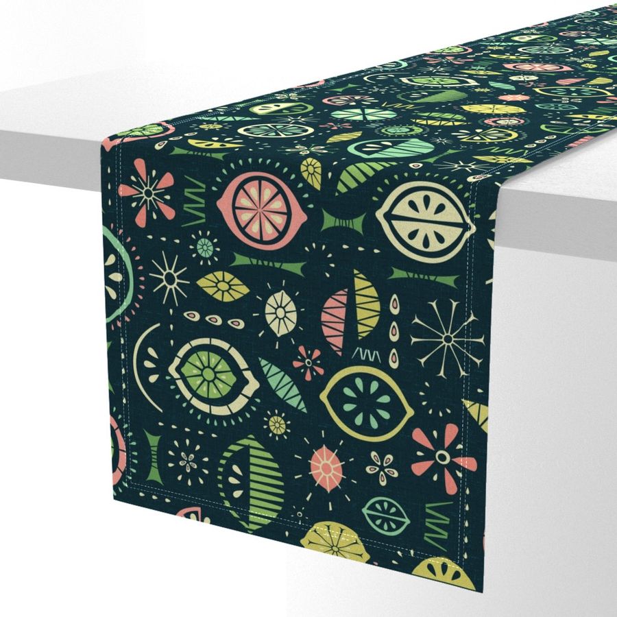 HOME_GOOD_TABLE_RUNNER