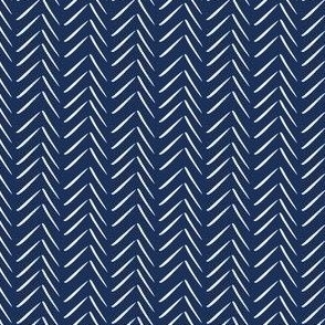 Brushstroke Herringbone White on Navy  