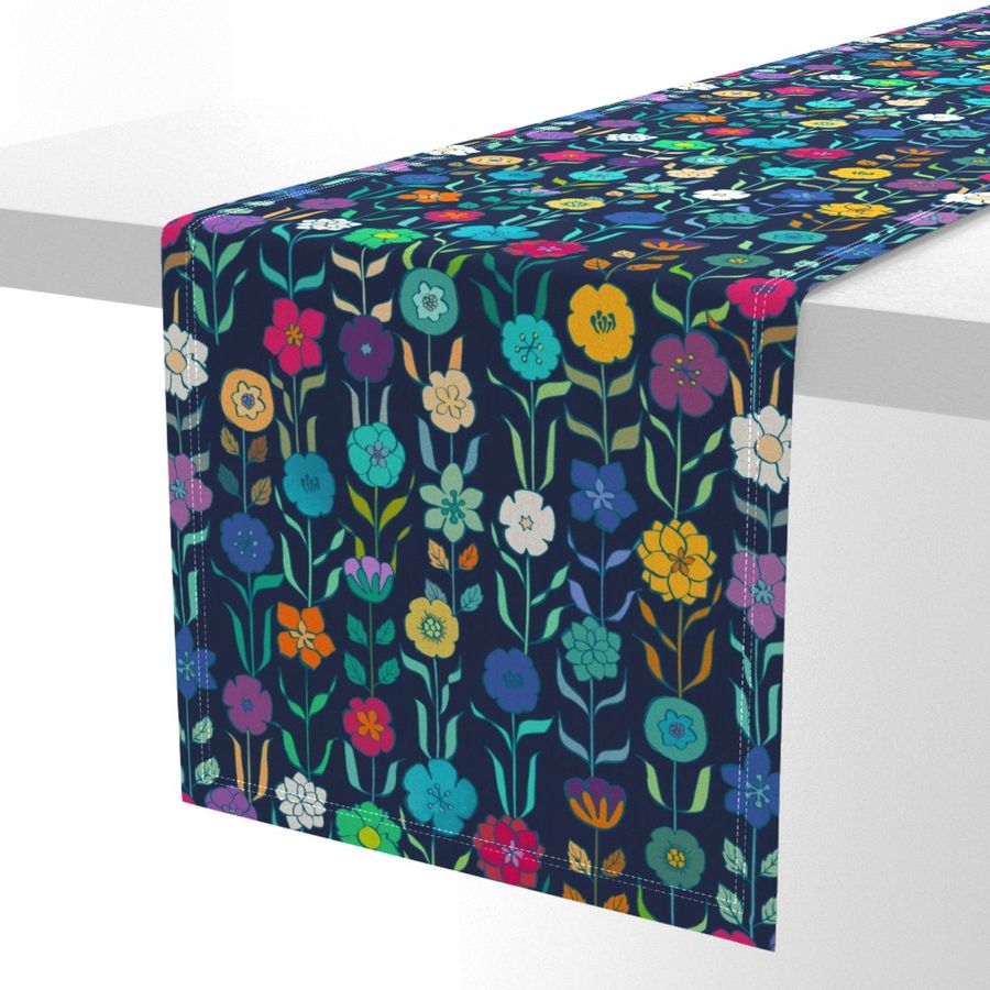 HOME_GOOD_TABLE_RUNNER