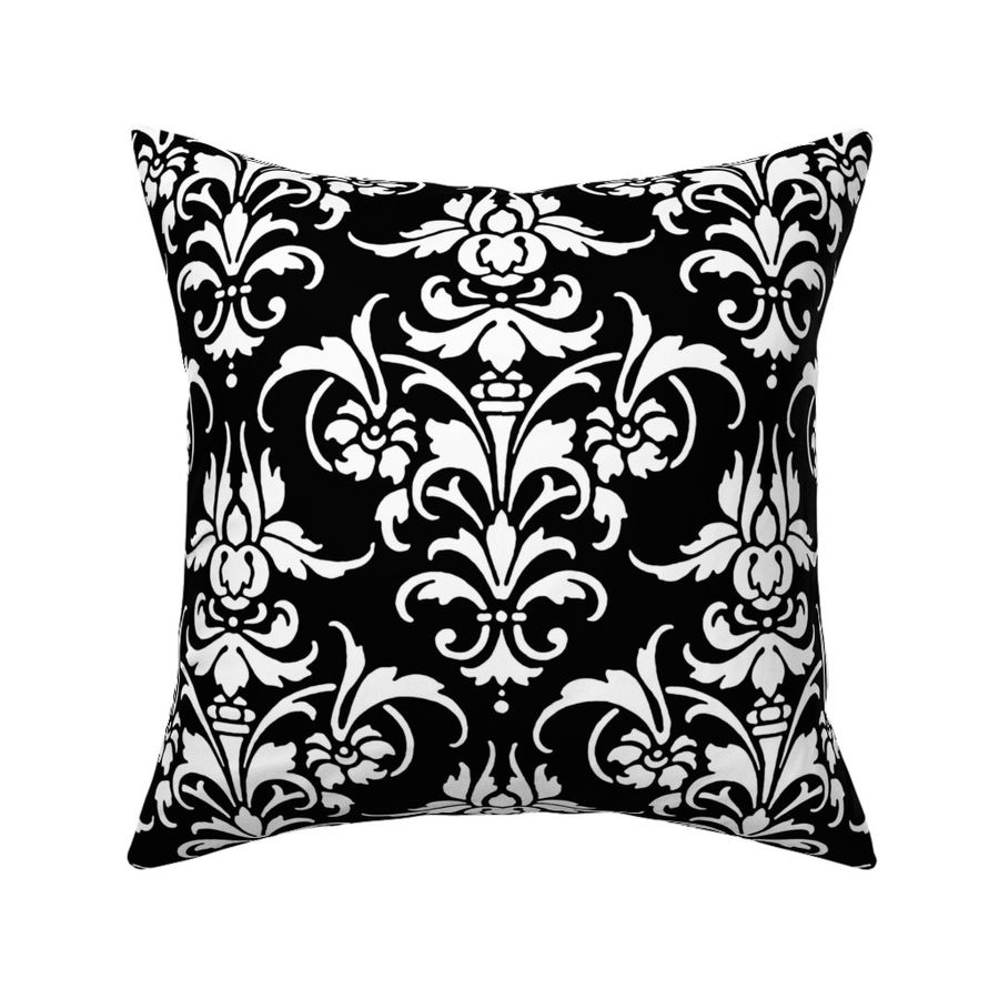 HOME_GOOD_SQUARE_THROW_PILLOW