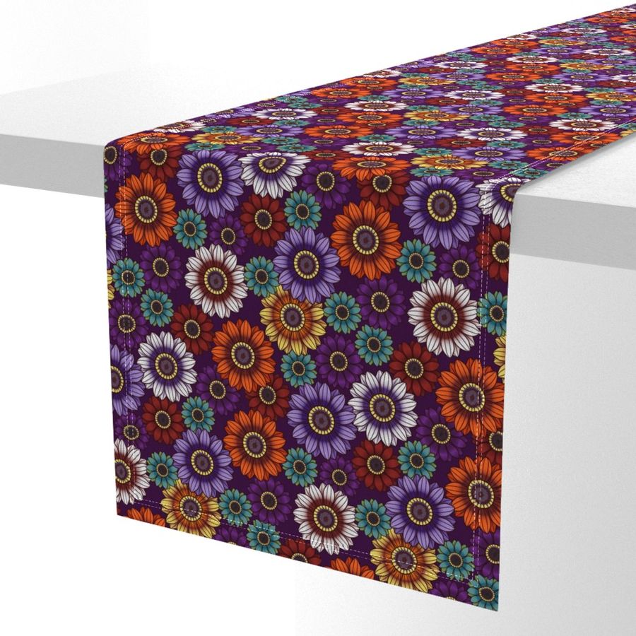 HOME_GOOD_TABLE_RUNNER