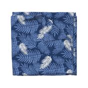 Tropical Lace /  Large Classic Blue 