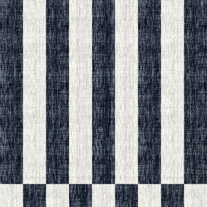 stripe_checks_charcoal_bw