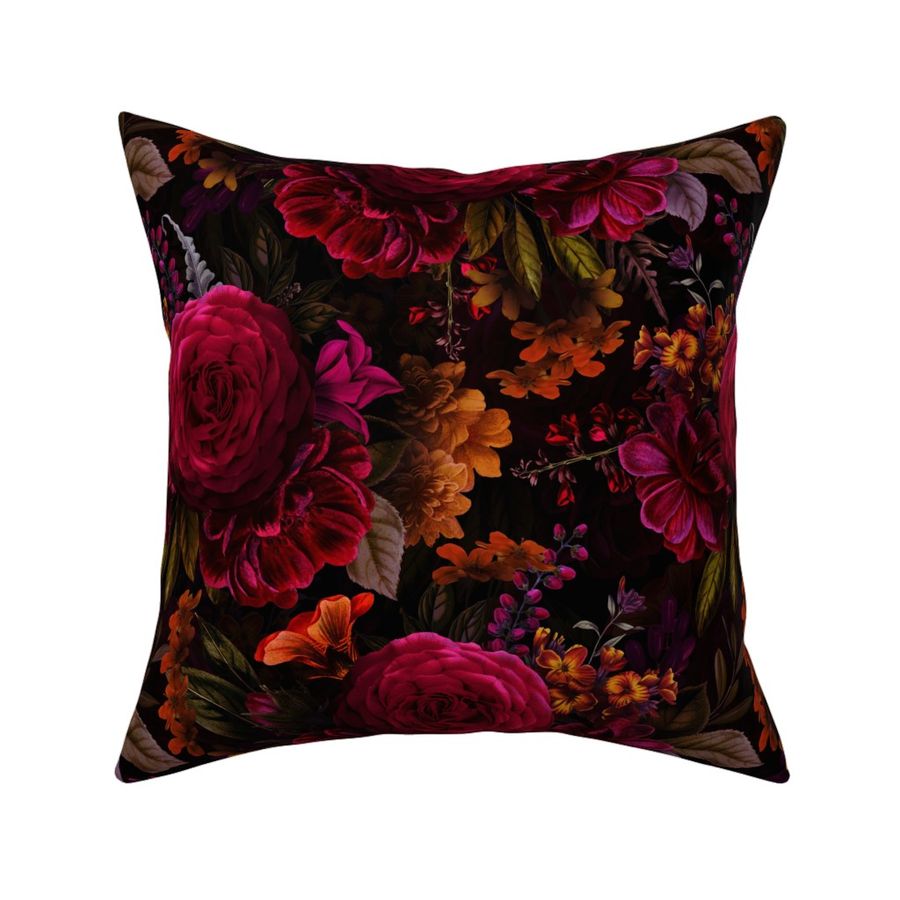 HOME_GOOD_SQUARE_THROW_PILLOW