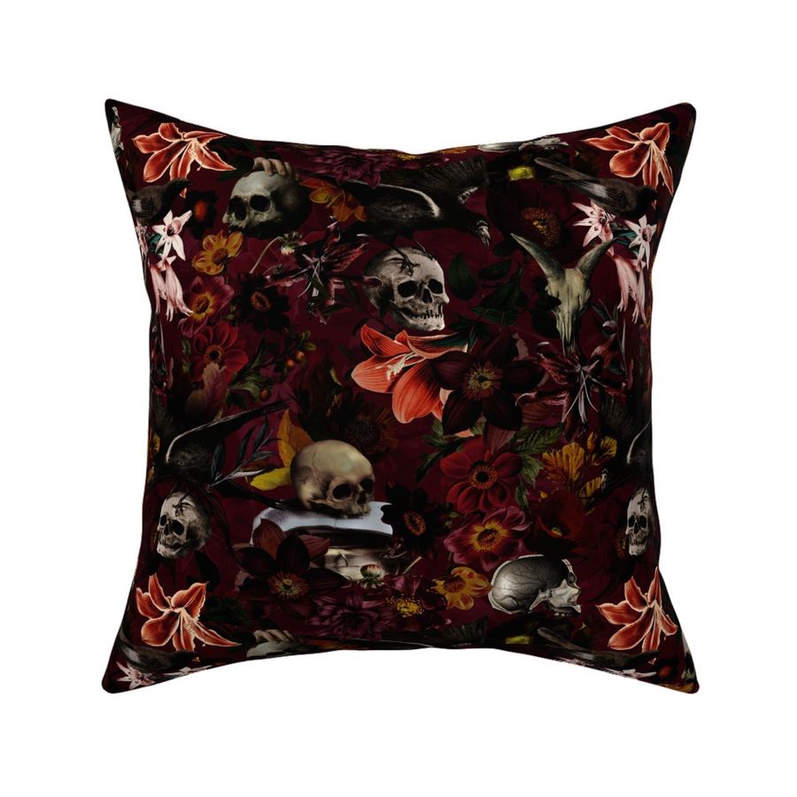 HOME_GOOD_SQUARE_THROW_PILLOW