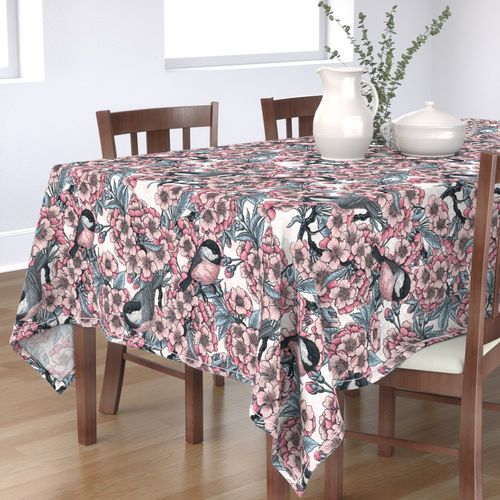 HOME_GOOD_RECTANGULAR_TABLE_CLOTH