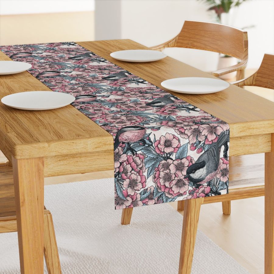 HOME_GOOD_TABLE_RUNNER