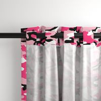 Large Scale / Camouflage / Pink Black White 