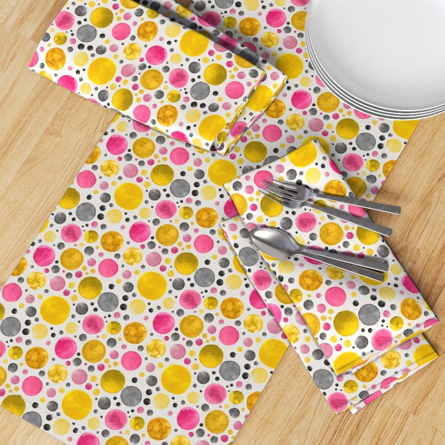 HOME_GOOD_TABLE_RUNNER