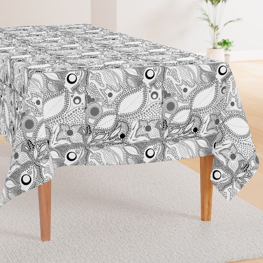 HOME_GOOD_RECTANGULAR_TABLE_CLOTH