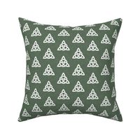 triquetra - trinity knot 2 - green - LAD19
