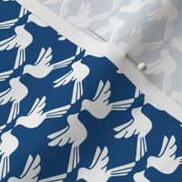 Bird Lattice Classic Blue and white small scale