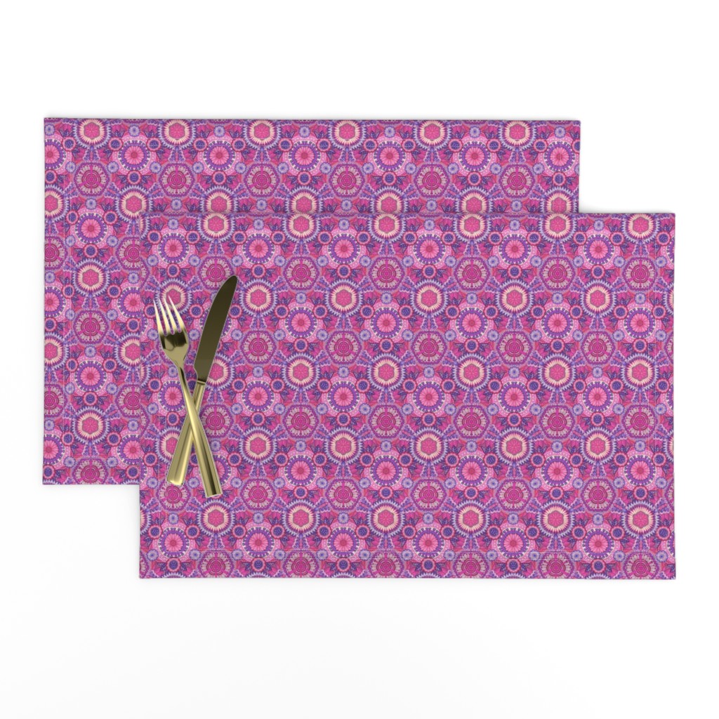 Kaleidoscopic Floral Pink and Violet small scale