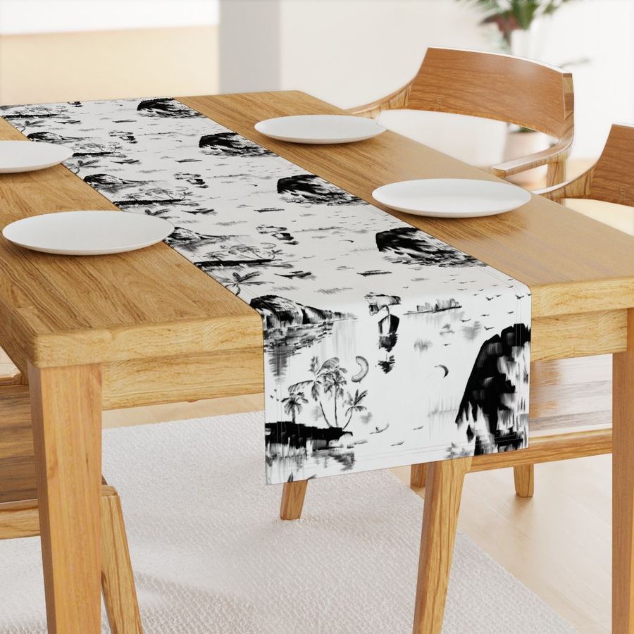 HOME_GOOD_TABLE_RUNNER