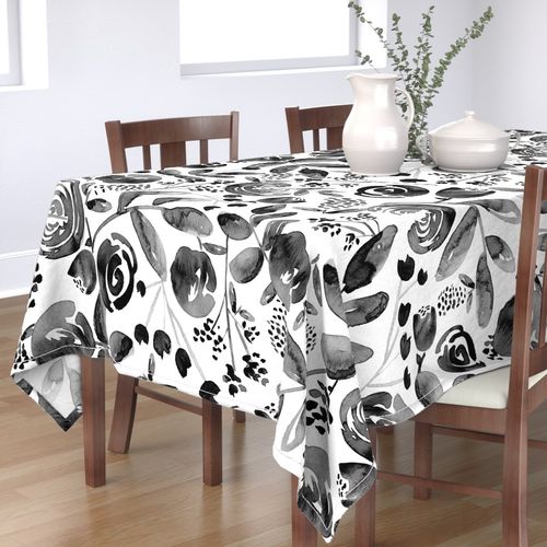 HOME_GOOD_RECTANGULAR_TABLE_CLOTH