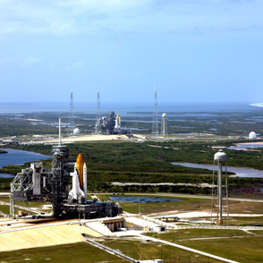 28-14   Space shuttles Atlantis and  Endeavour on the Launch Pad at the same time