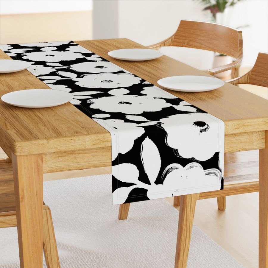 HOME_GOOD_TABLE_RUNNER