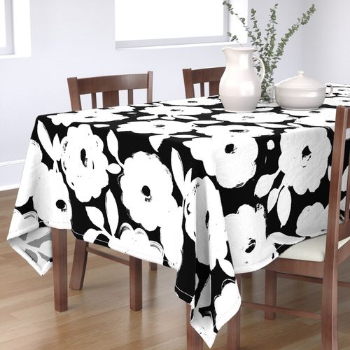 HOME_GOOD_RECTANGULAR_TABLE_CLOTH