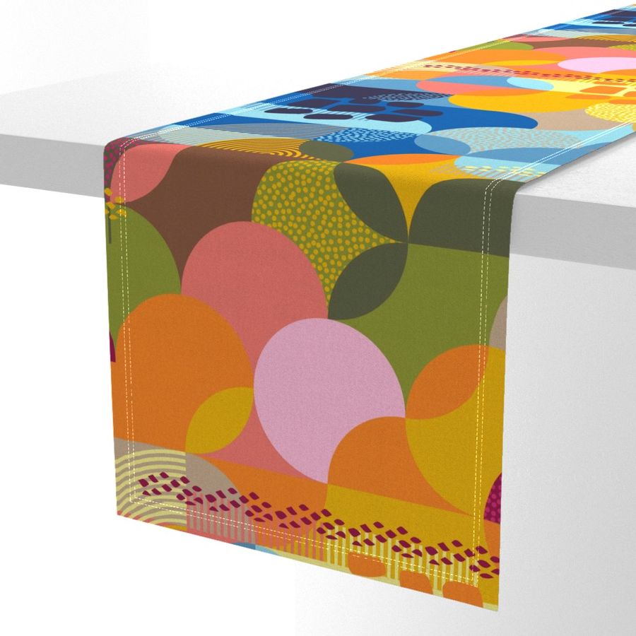 HOME_GOOD_TABLE_RUNNER