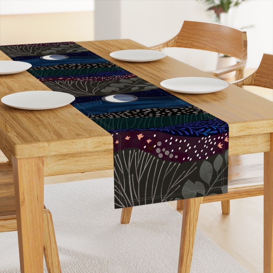 HOME_GOOD_TABLE_RUNNER