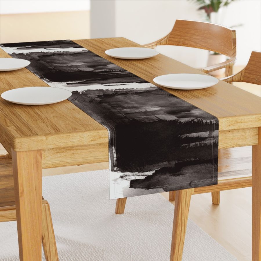 HOME_GOOD_TABLE_RUNNER