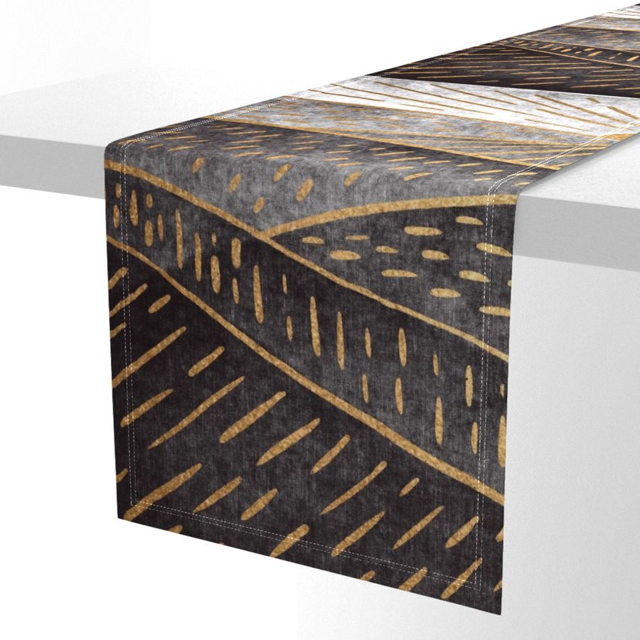 HOME_GOOD_TABLE_RUNNER