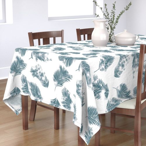 HOME_GOOD_RECTANGULAR_TABLE_CLOTH