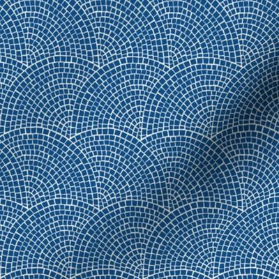 fan mosaic - classic blue