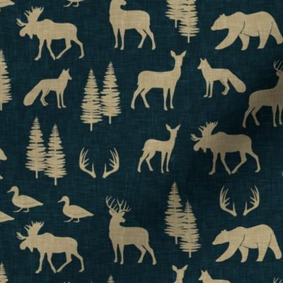 woodland animals with trees C20 (blue)