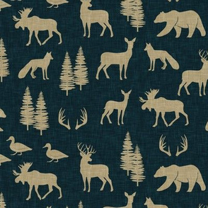 woodland animals with trees C20 (blue)