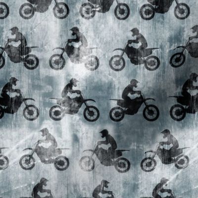 motocross rider - faded blue bikes - LAD20