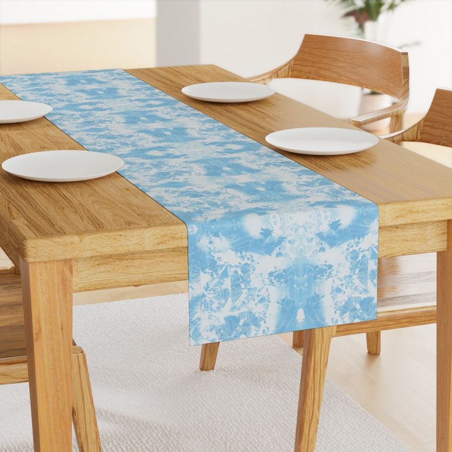 HOME_GOOD_TABLE_RUNNER