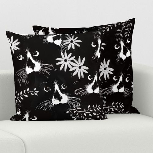 HOME_GOOD_SQUARE_THROW_PILLOW