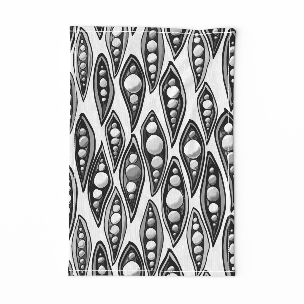 black and white pea pods | large