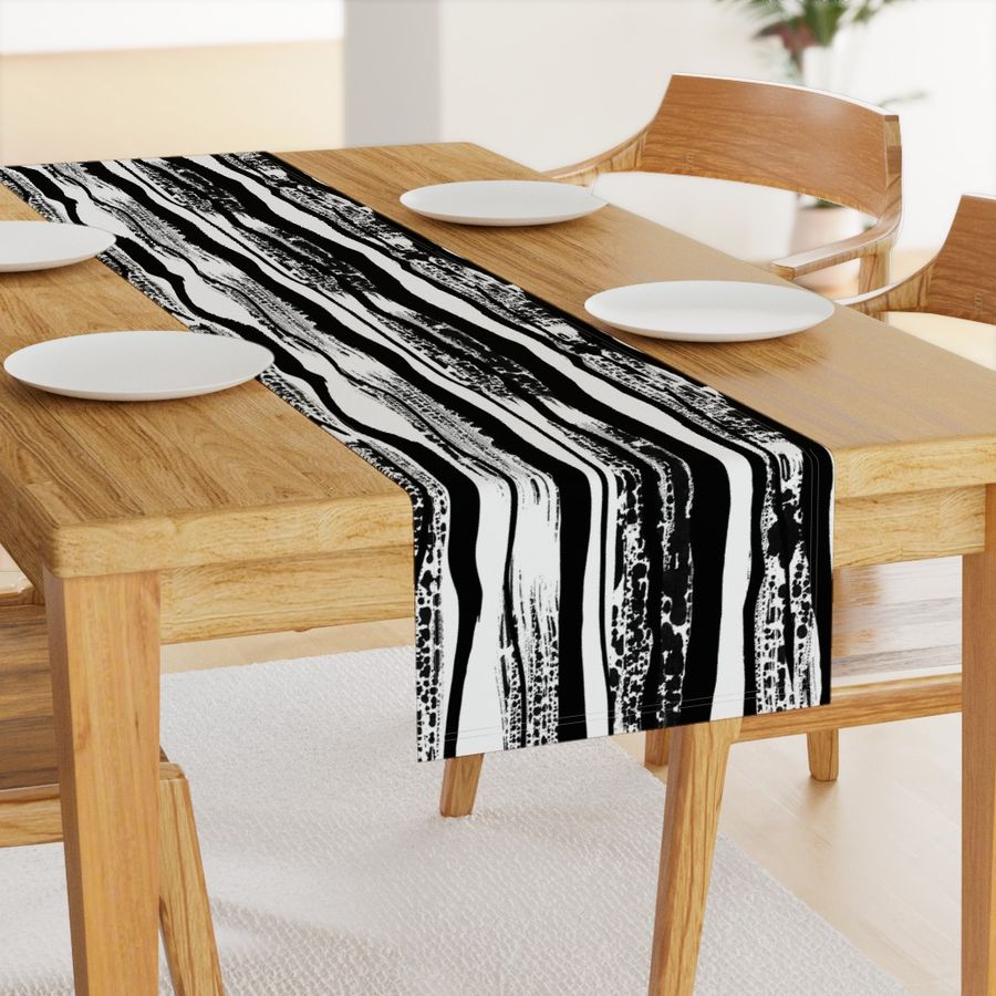 HOME_GOOD_TABLE_RUNNER