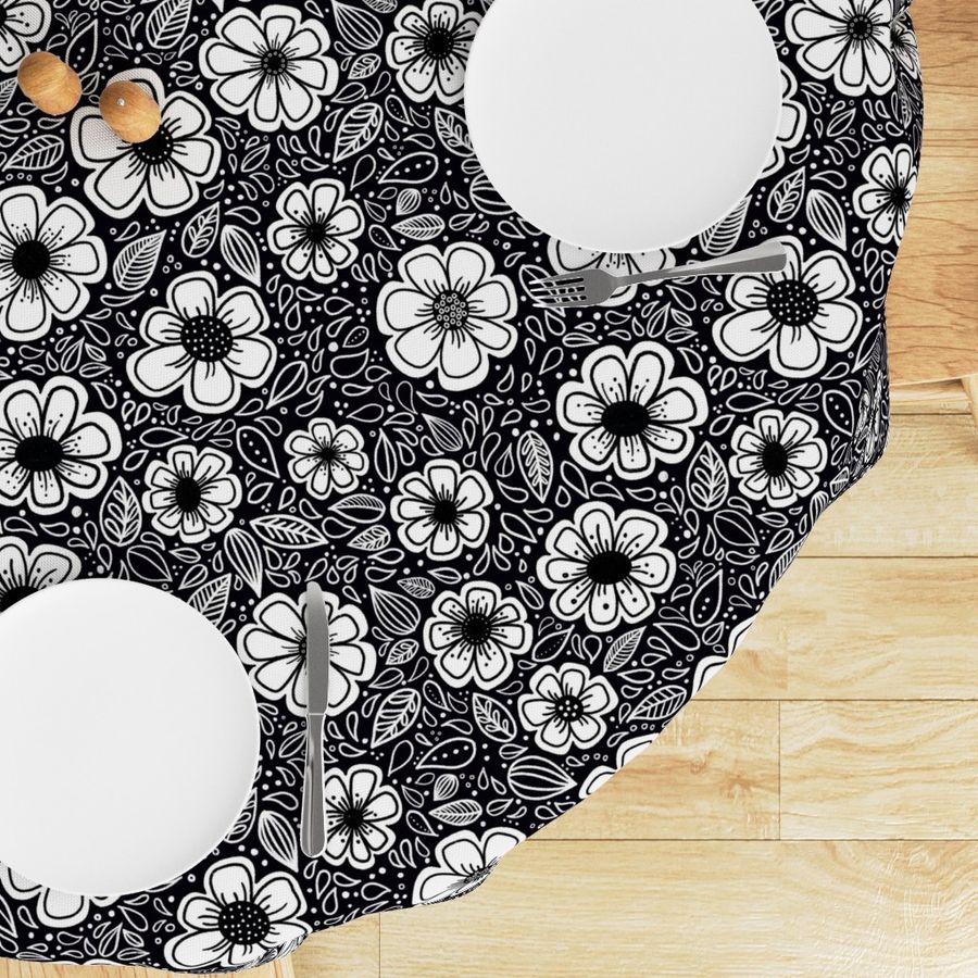 HOME_GOOD_ROUND_TABLE_CLOTH