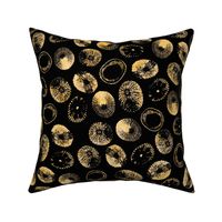 'Opihi Shells Gold on Black 24inL