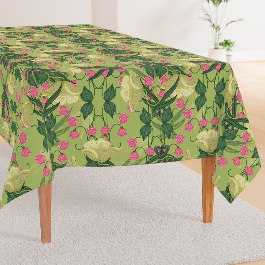 HOME_GOOD_RECTANGULAR_TABLE_CLOTH