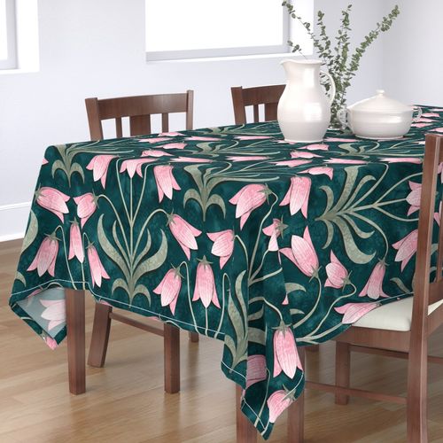 HOME_GOOD_RECTANGULAR_TABLE_CLOTH