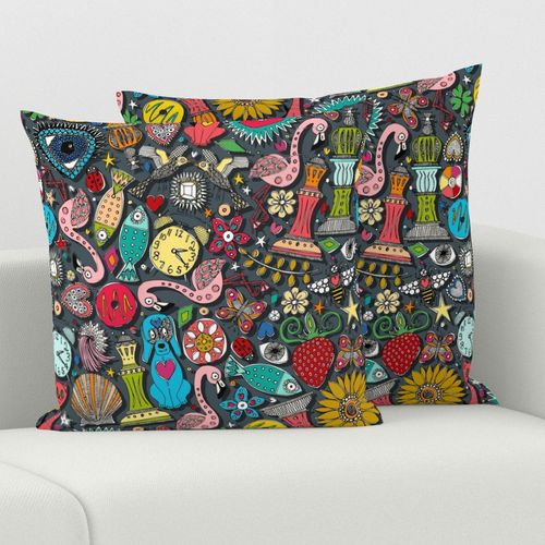 HOME_GOOD_SQUARE_THROW_PILLOW